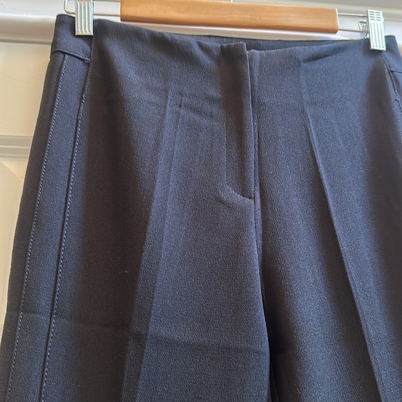 Alberto Makali Black Trousers with Pleated Detail 4 - Picture 3 of 12